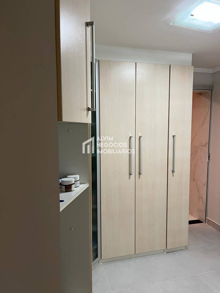 Apartamento à venda com 4 quartos, 176m² - Foto 20