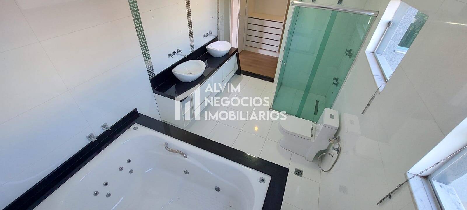 Sobrado à venda com 3 quartos, 500m² - Foto 15