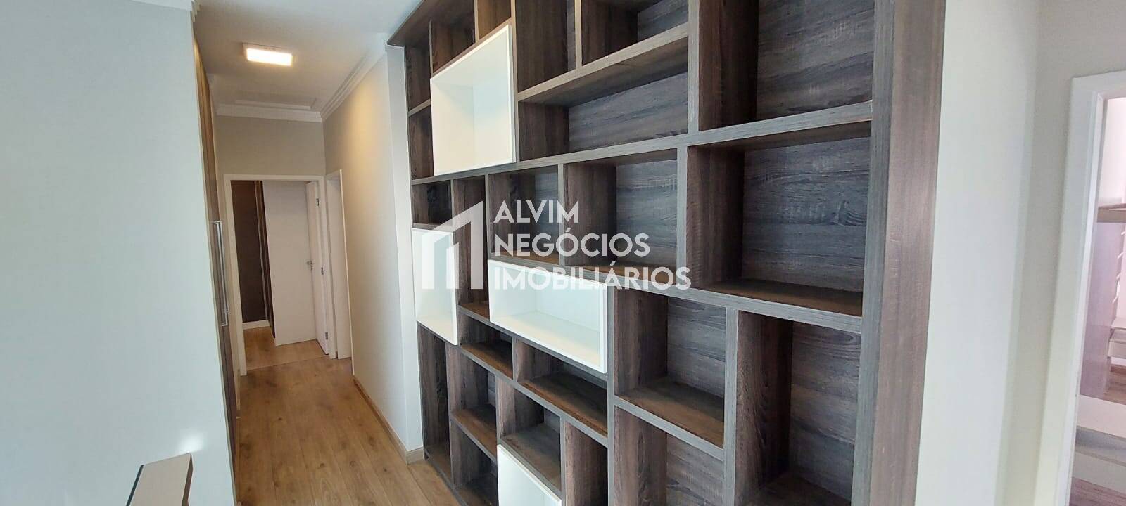 Sobrado à venda com 3 quartos, 500m² - Foto 17