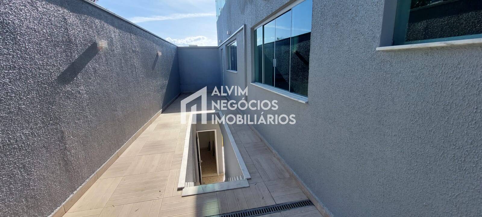 Sobrado à venda com 3 quartos, 500m² - Foto 26