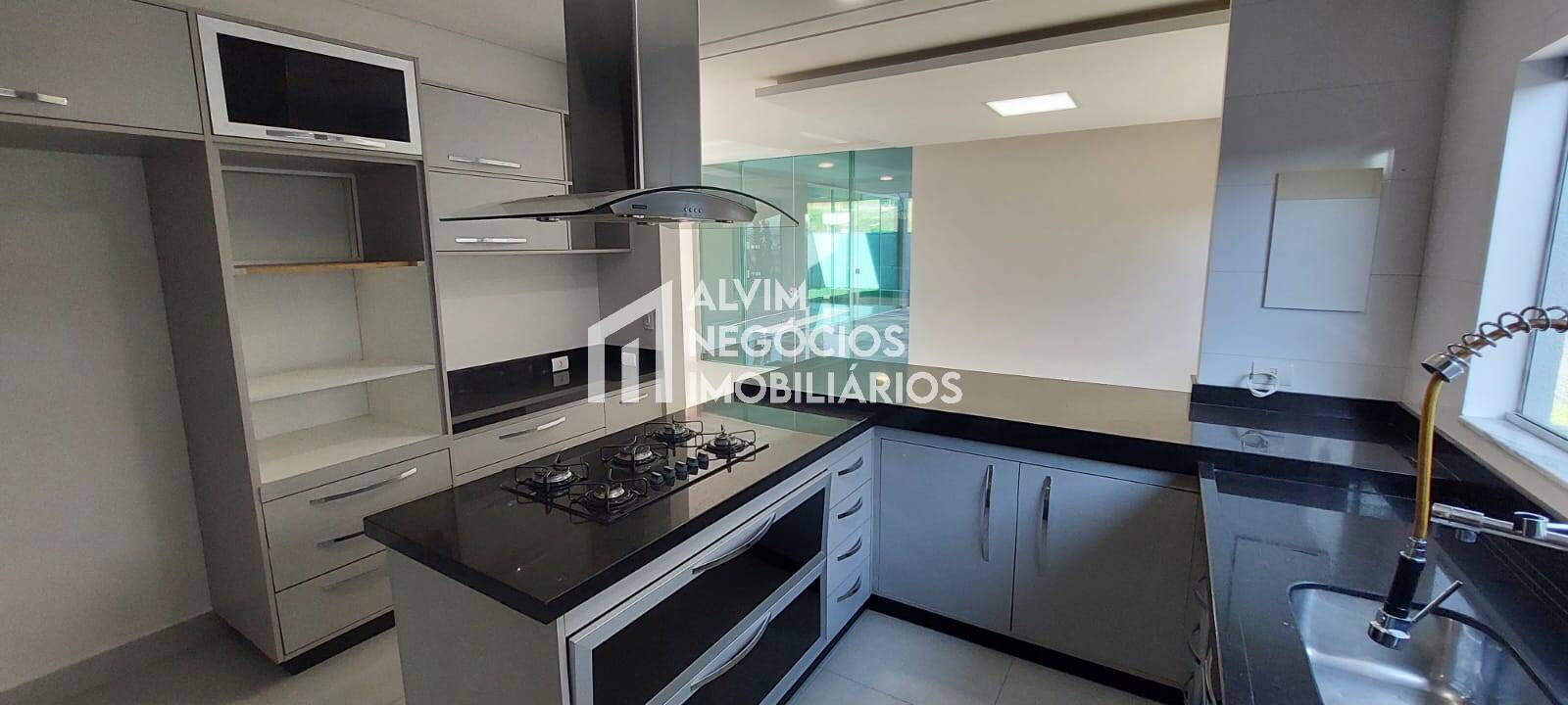 Sobrado à venda com 3 quartos, 500m² - Foto 7