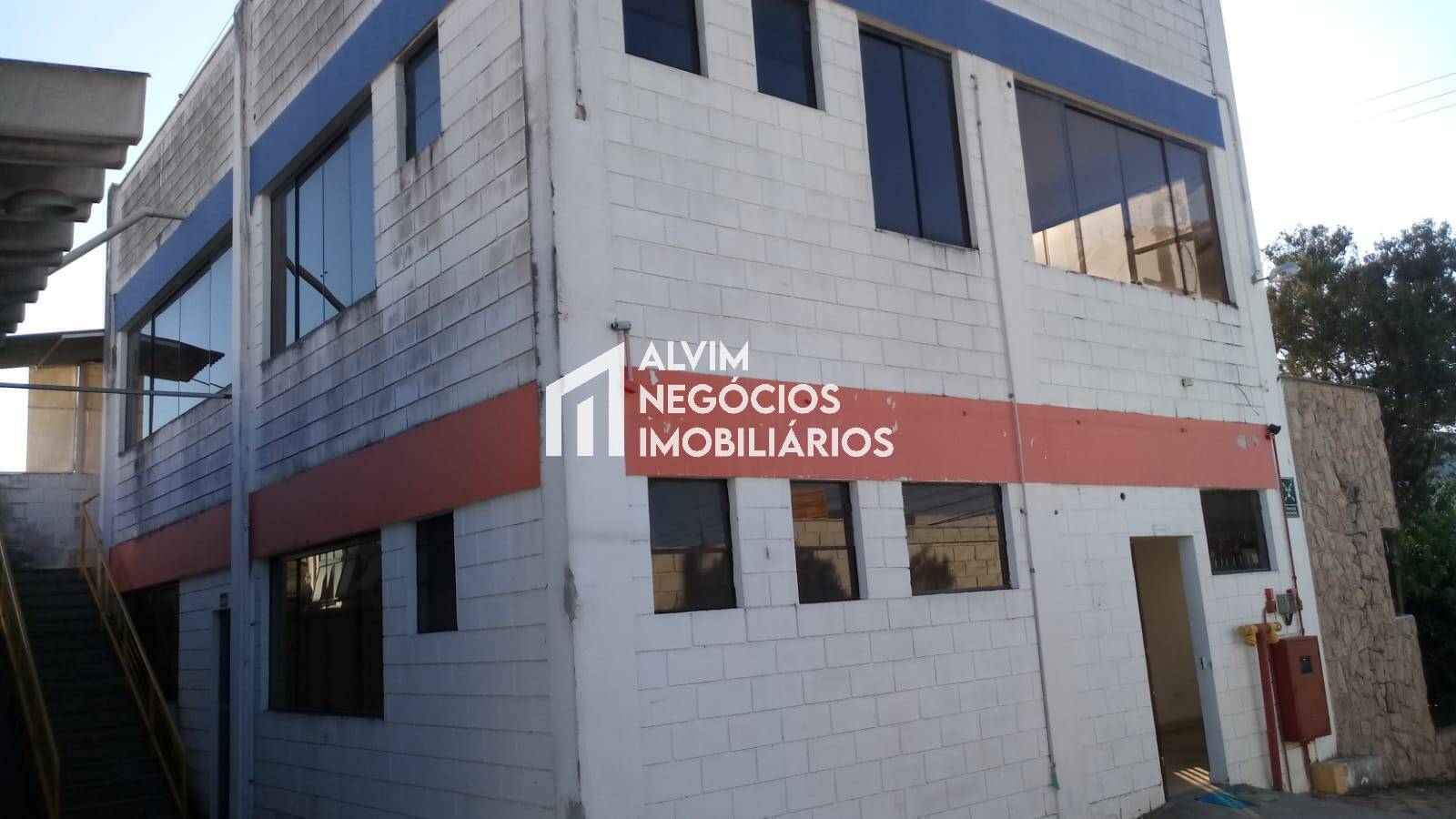 Depósito-Galpão, 1897 m² - Foto 1