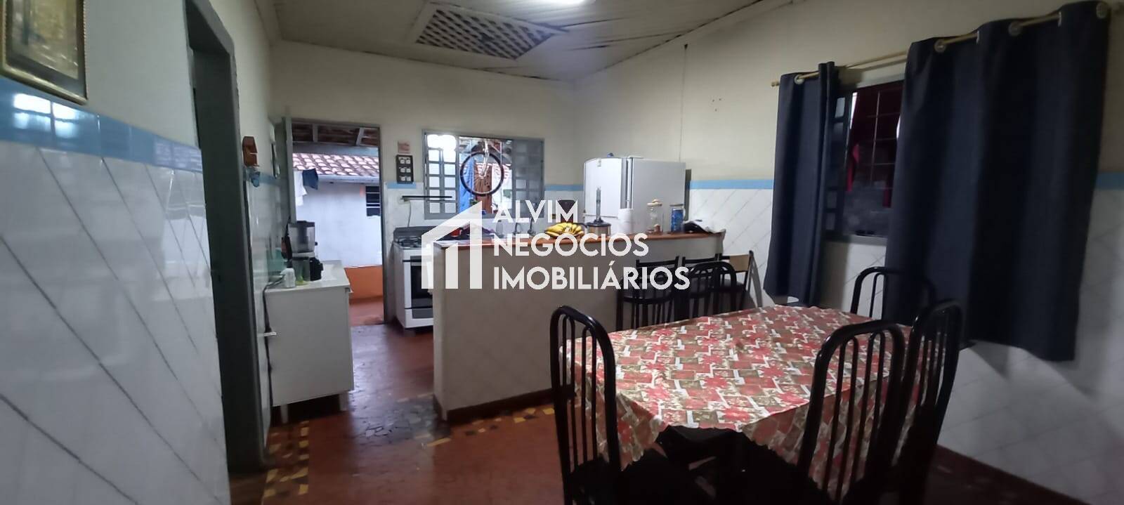 Casa, 4 quartos, 260 m² - Foto 4