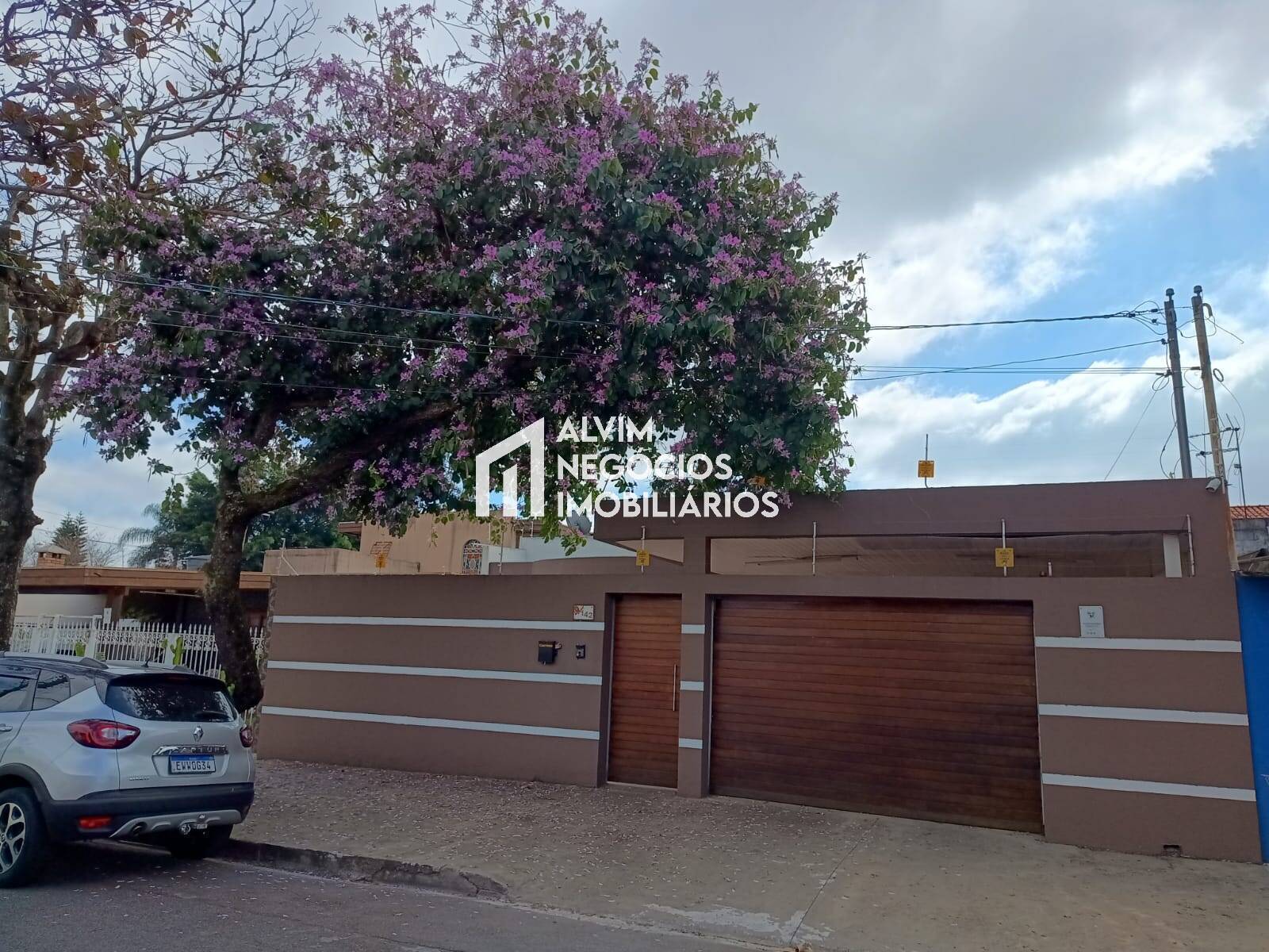 Casa, 4 quartos, 240 m² - Foto 9