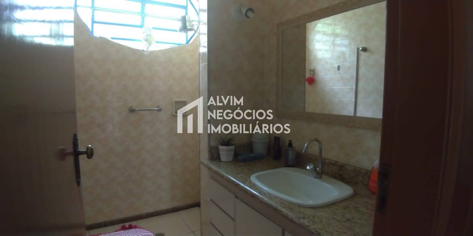 Sobrado à venda com 3 quartos, 450m² - Foto 11
