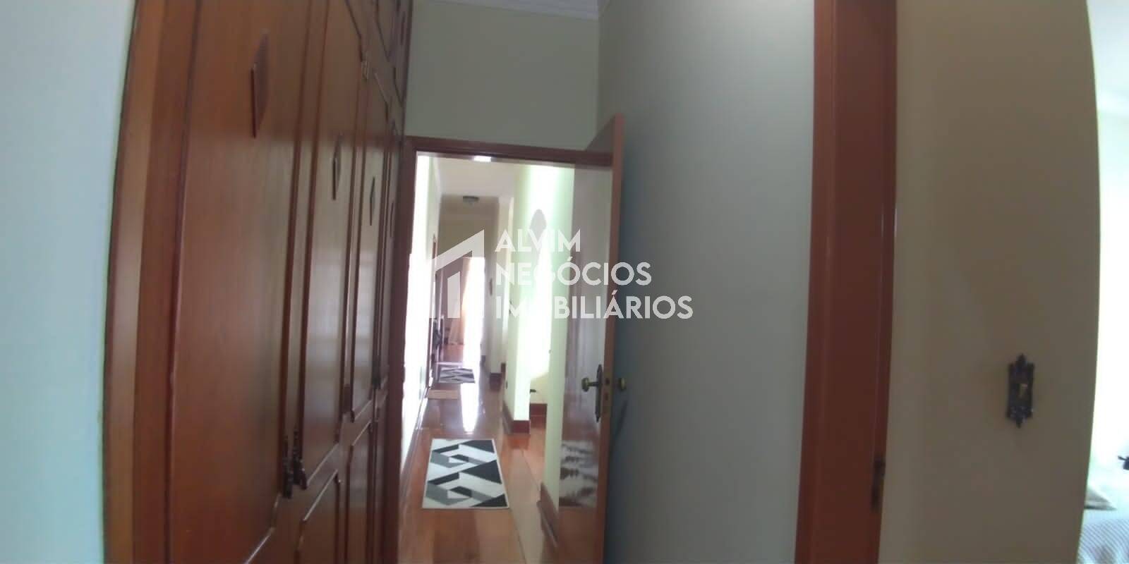 Sobrado à venda com 3 quartos, 450m² - Foto 21