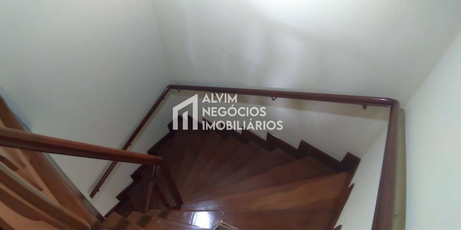 Sobrado à venda com 3 quartos, 450m² - Foto 23
