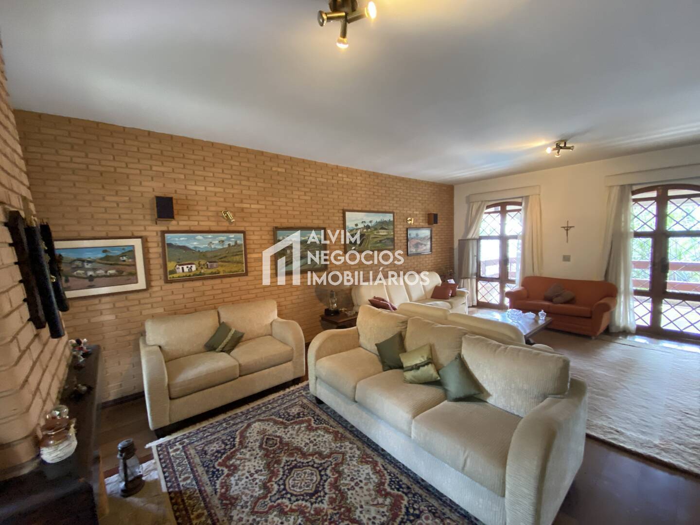 Sobrado, 4 quartos, 736 m² - Foto 2