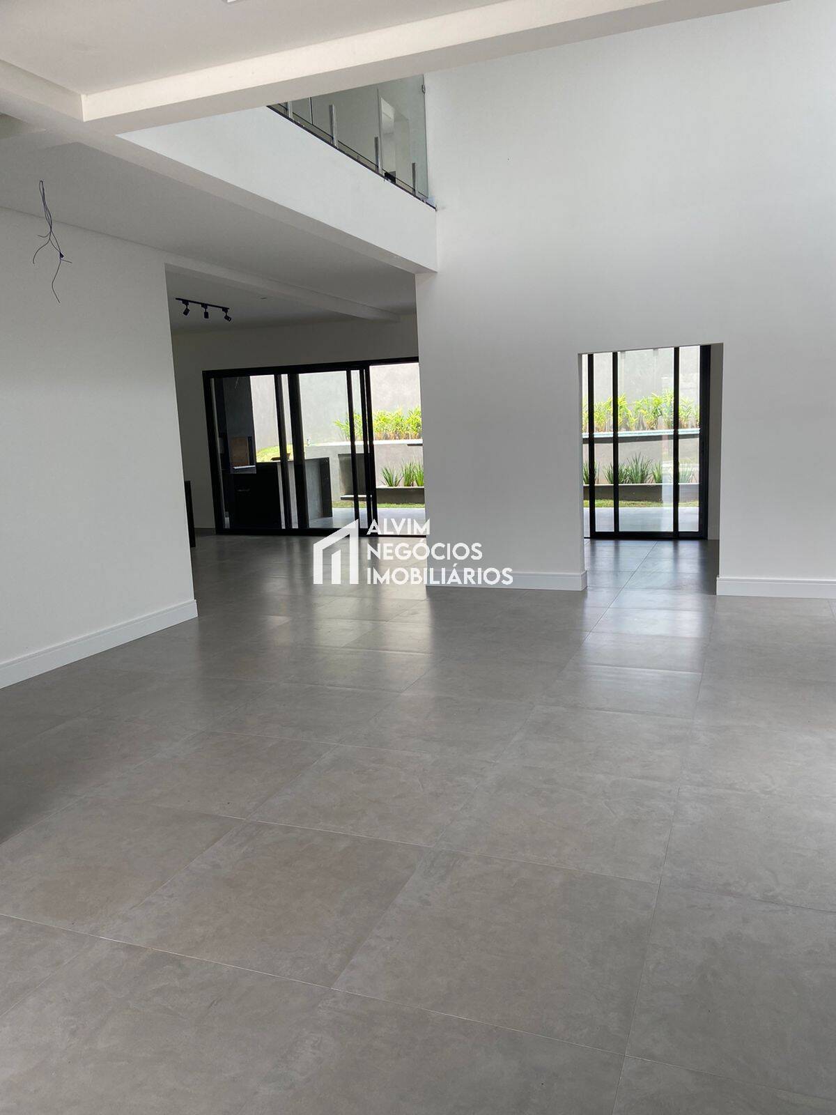Sobrado, 3 quartos, 500 m² - Foto 4