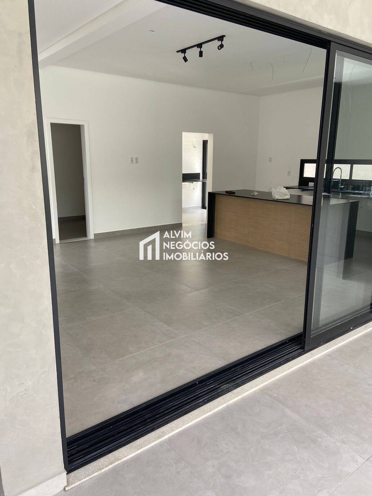 Sobrado, 3 quartos, 500 m² - Foto 6