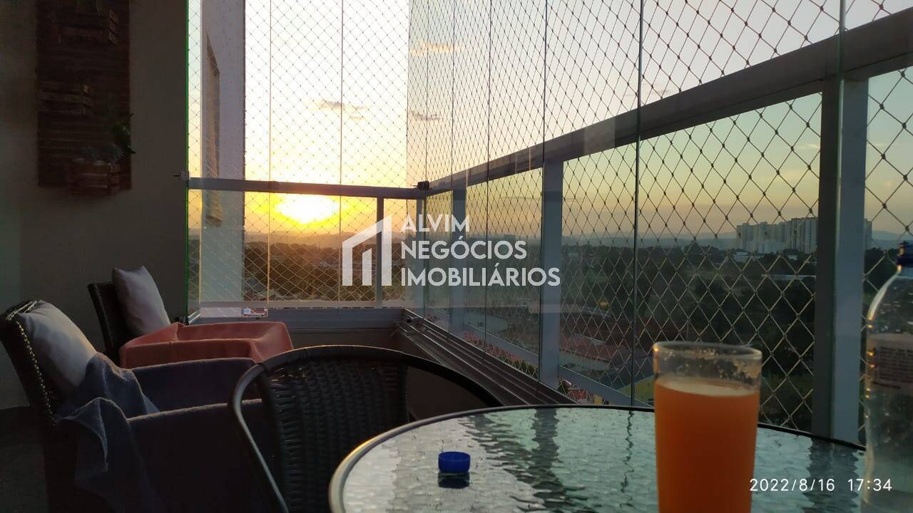 Apartamento à venda com 2 quartos, 95m² - Foto 13