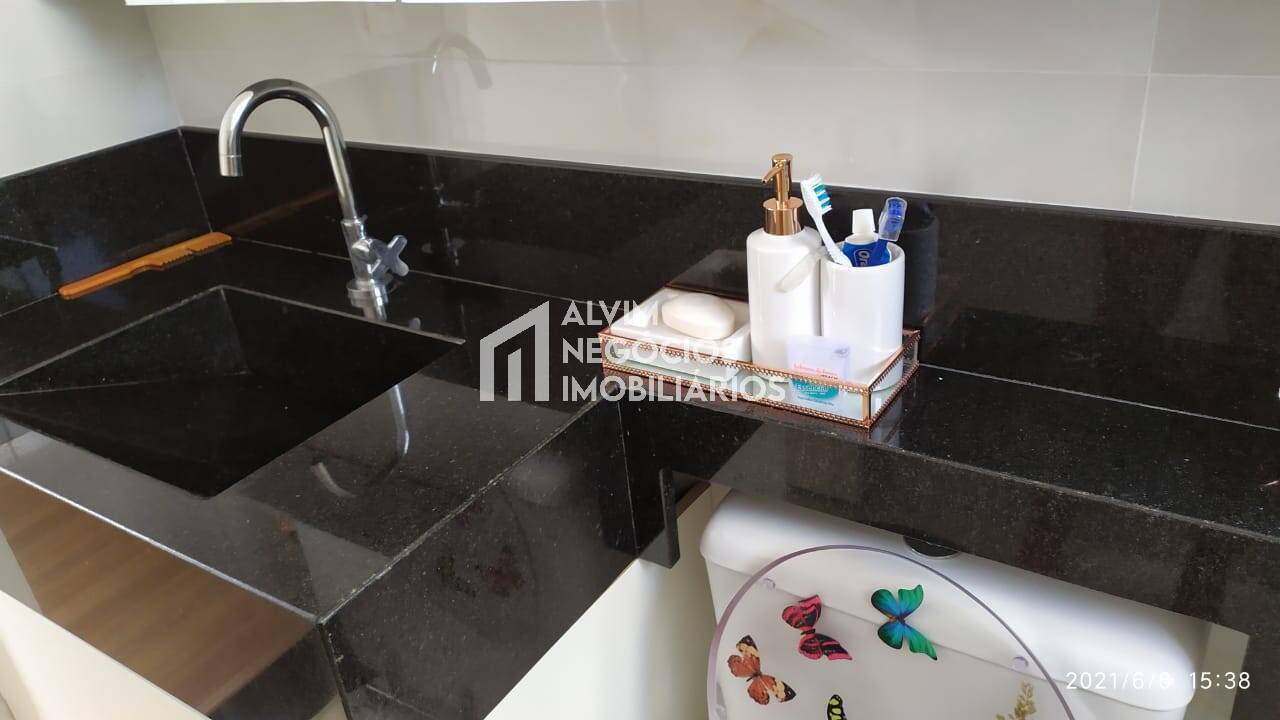 Apartamento à venda com 2 quartos, 95m² - Foto 23
