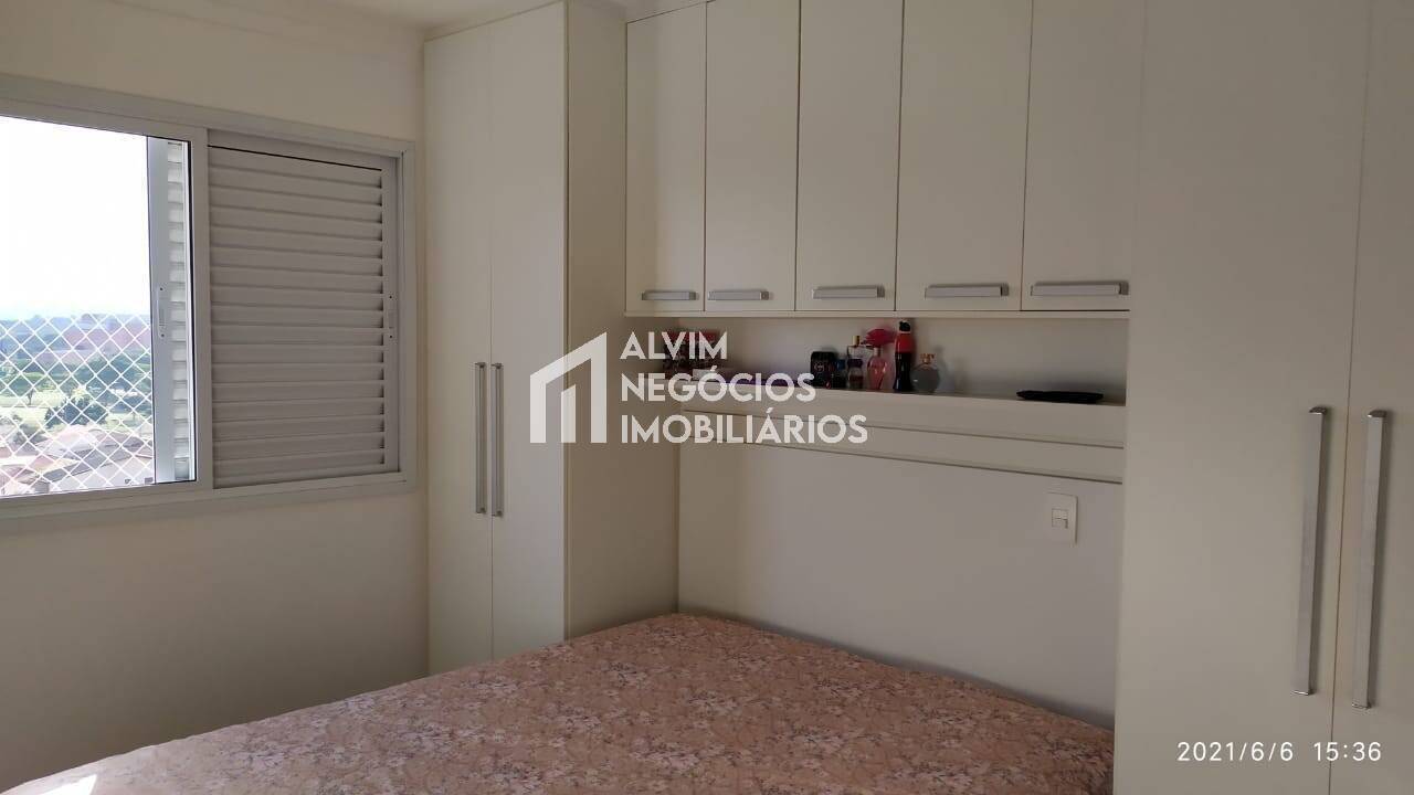 Apartamento à venda com 2 quartos, 95m² - Foto 22