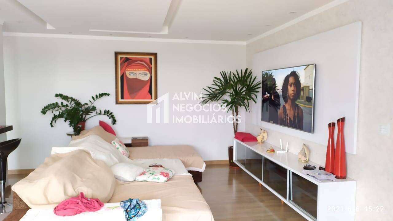 Apartamento à venda com 2 quartos, 95m² - Foto 6