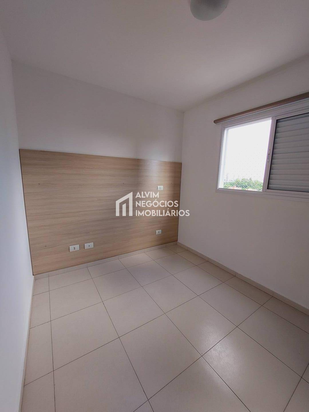 Apartamento à venda com 2 quartos, 60m² - Foto 27