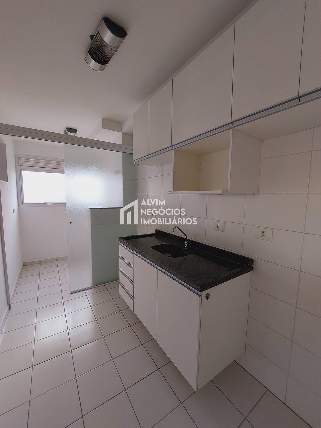 Apartamento à venda com 2 quartos, 60m² - Foto 35