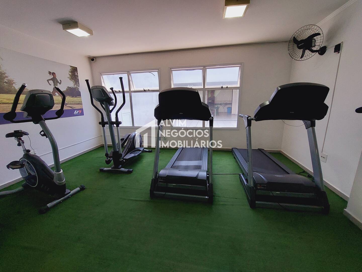 Apartamento à venda com 2 quartos, 60m² - Foto 47