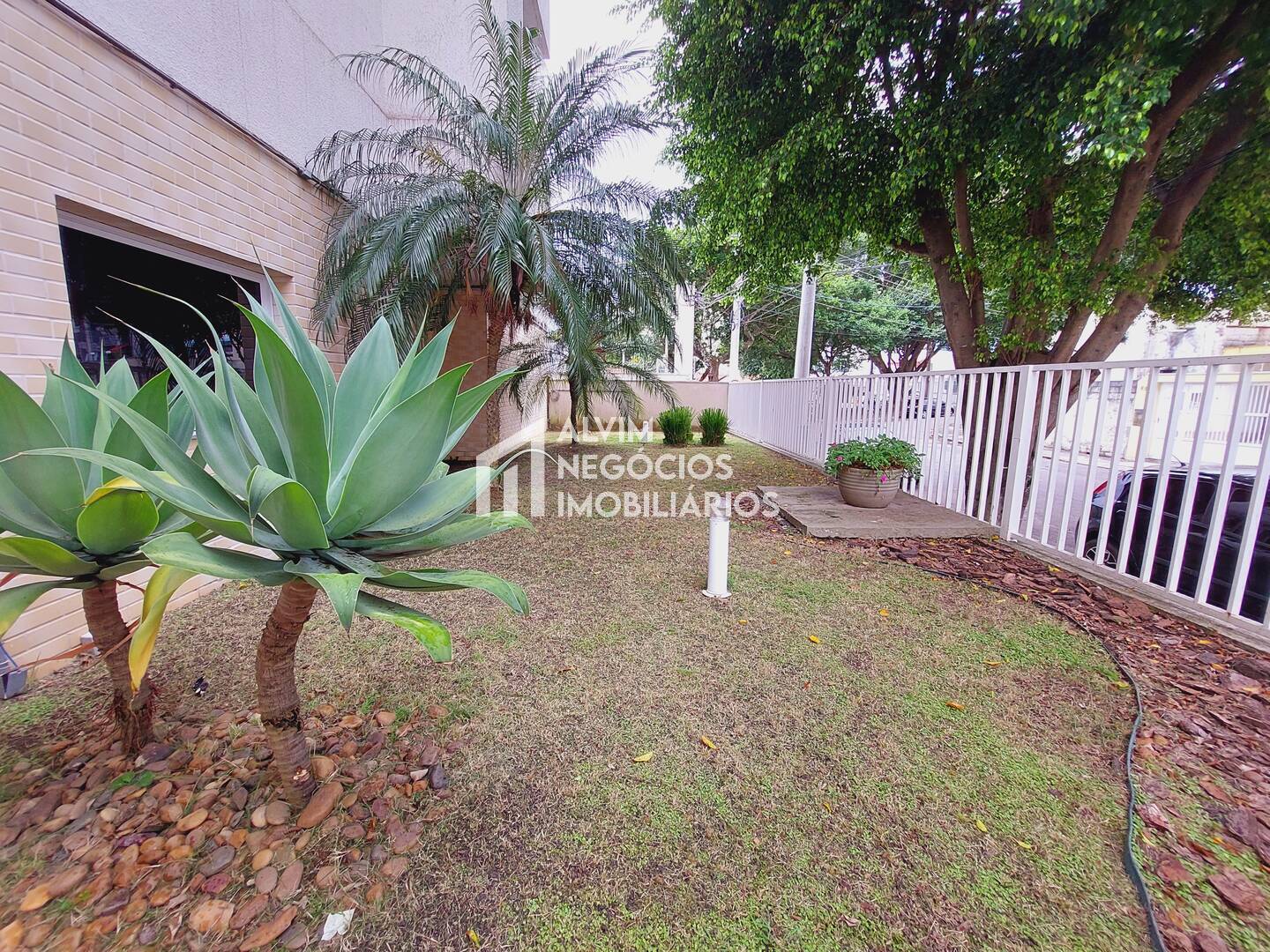 Apartamento à venda com 2 quartos, 60m² - Foto 55