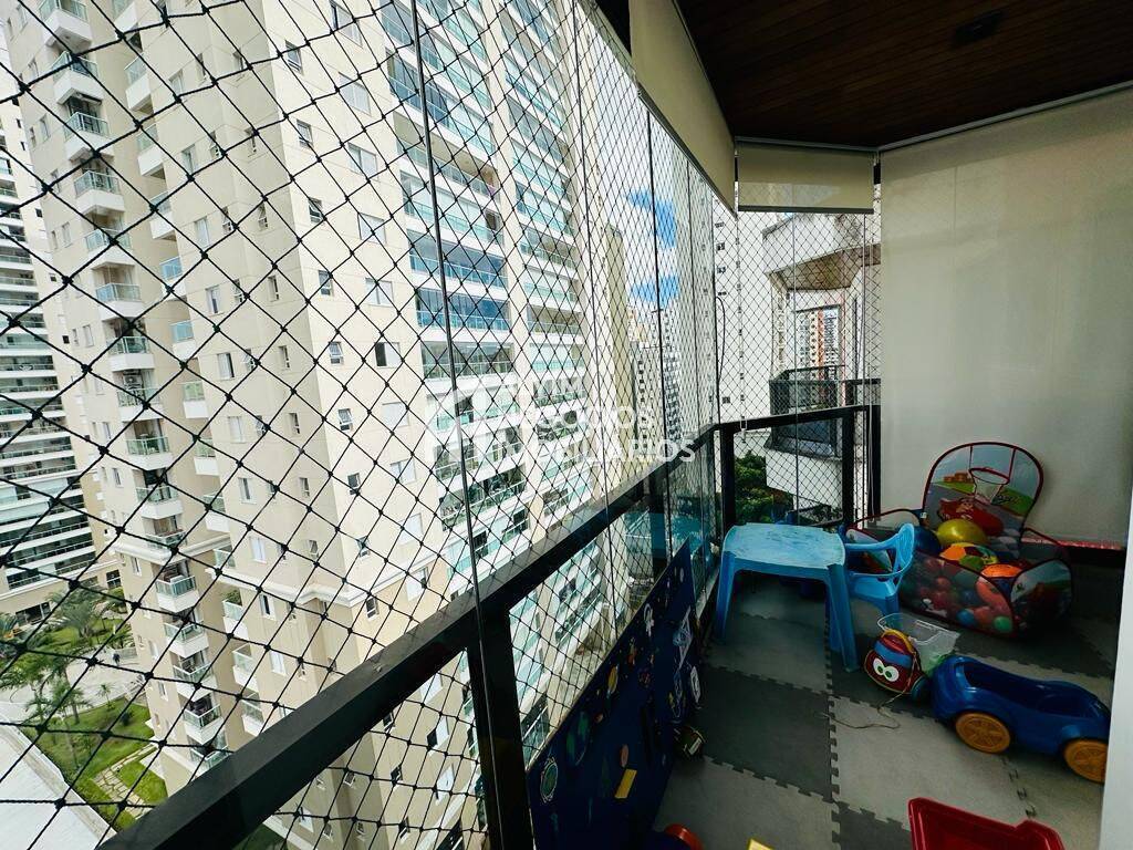 Cobertura à venda com 3 quartos, 260m² - Foto 6