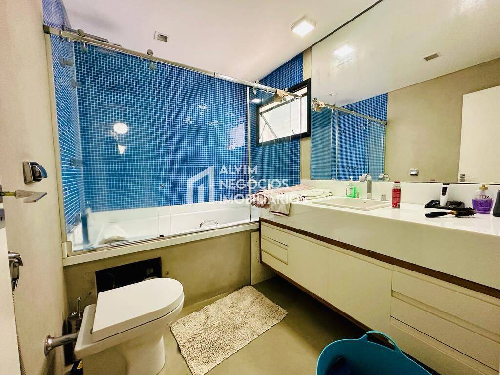 Cobertura à venda com 3 quartos, 260m² - Foto 9