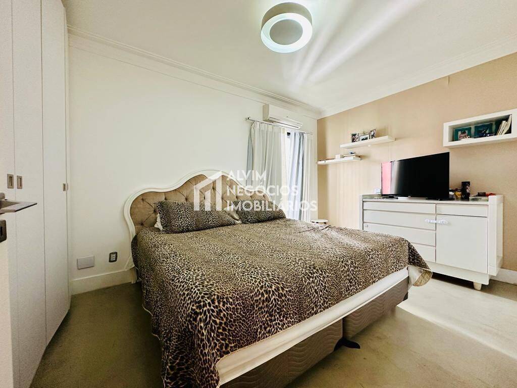 Cobertura à venda com 3 quartos, 260m² - Foto 24