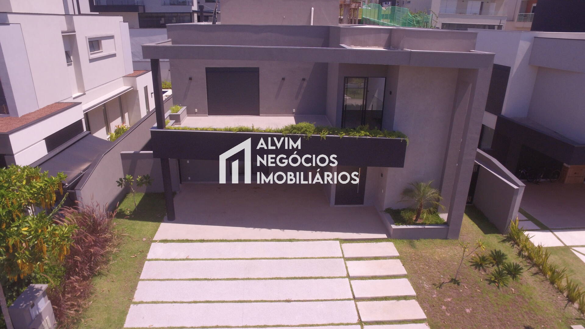 Sobrado, 3 quartos, 500 m² - Foto 1
