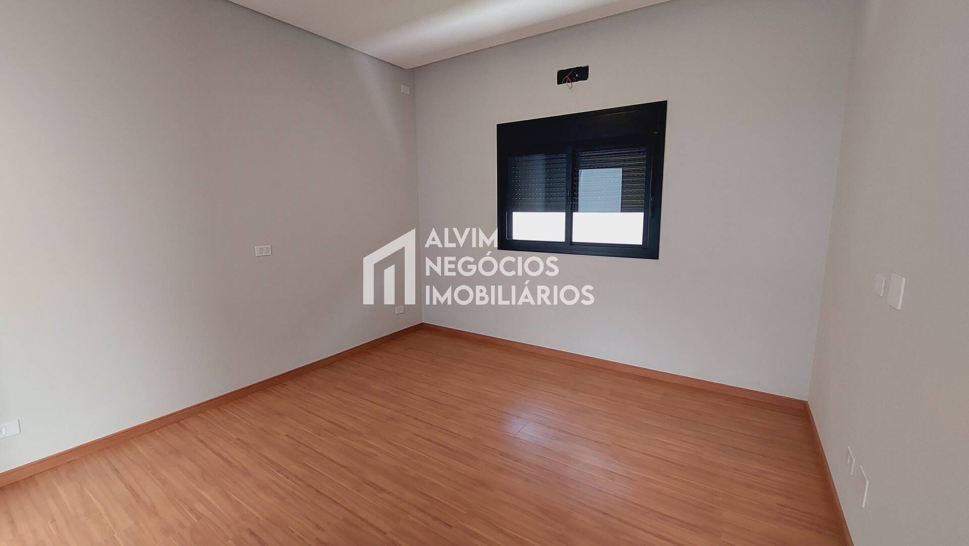 Casa à venda com 3 quartos, 142m² - Foto 11