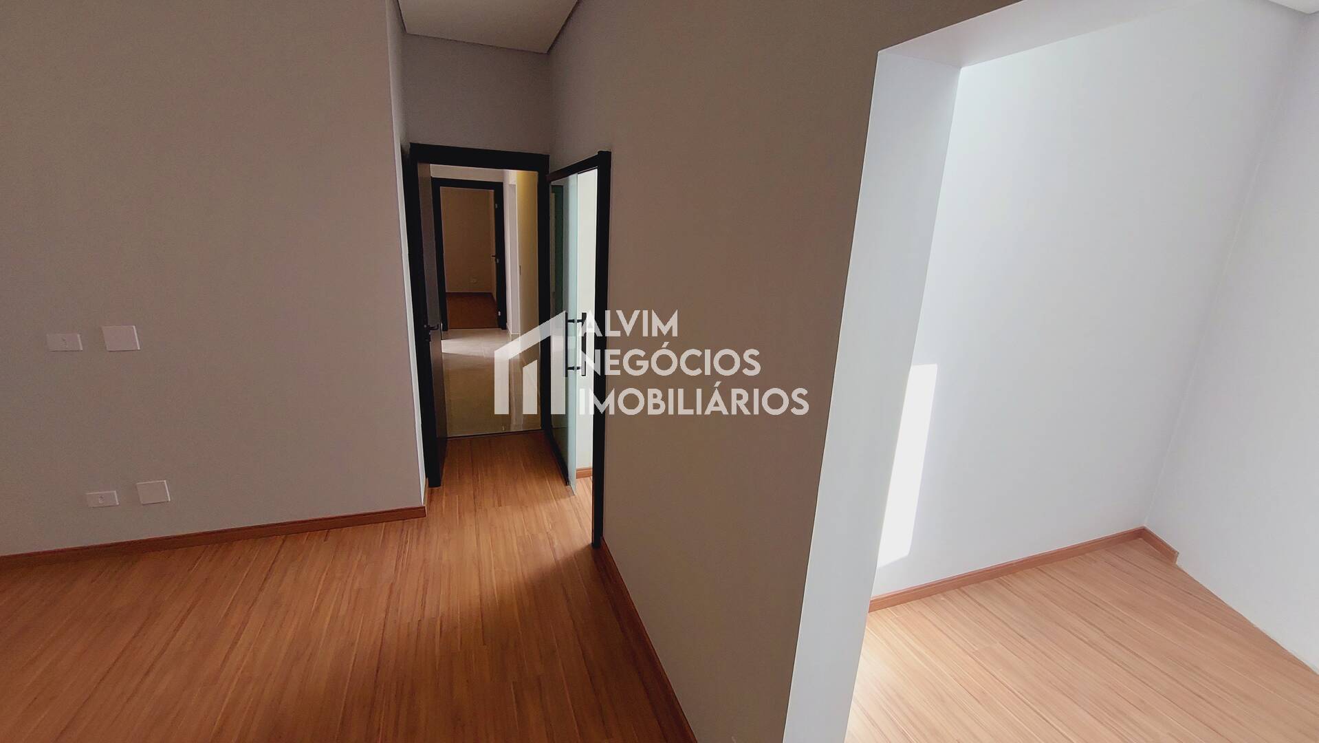 Casa à venda com 3 quartos, 142m² - Foto 12