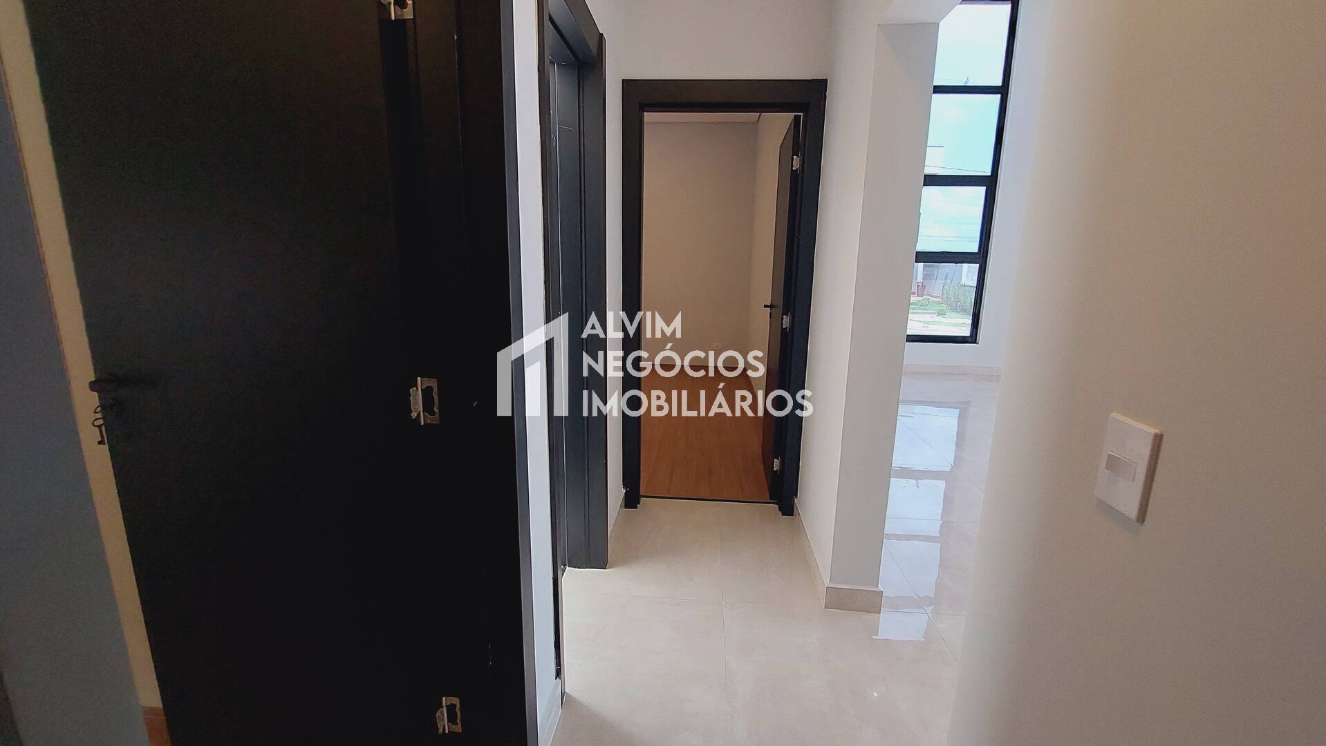 Casa à venda com 3 quartos, 142m² - Foto 13