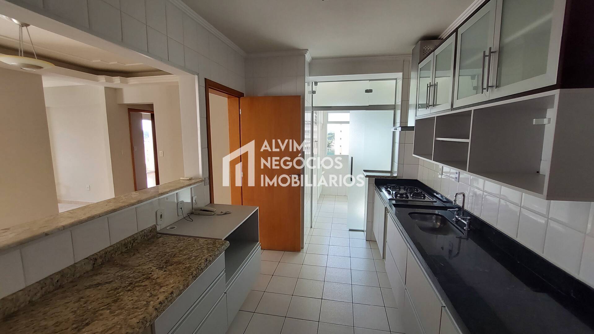 Apartamento à venda com 3 quartos, 110m² - Foto 15