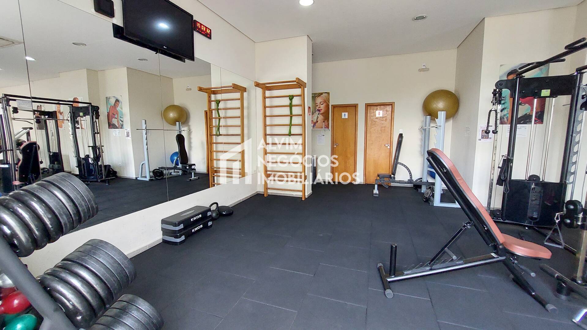 Apartamento à venda com 3 quartos, 110m² - Foto 32