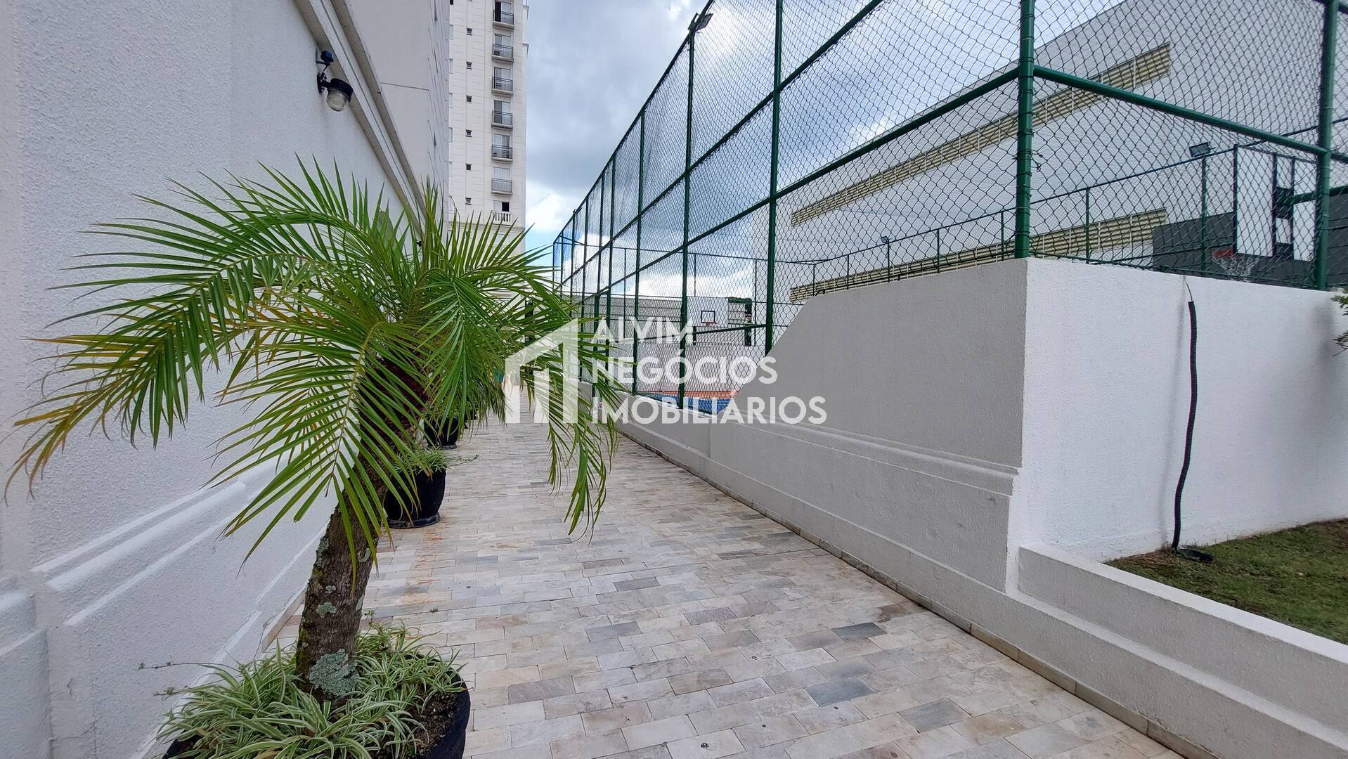Apartamento à venda com 3 quartos, 110m² - Foto 33