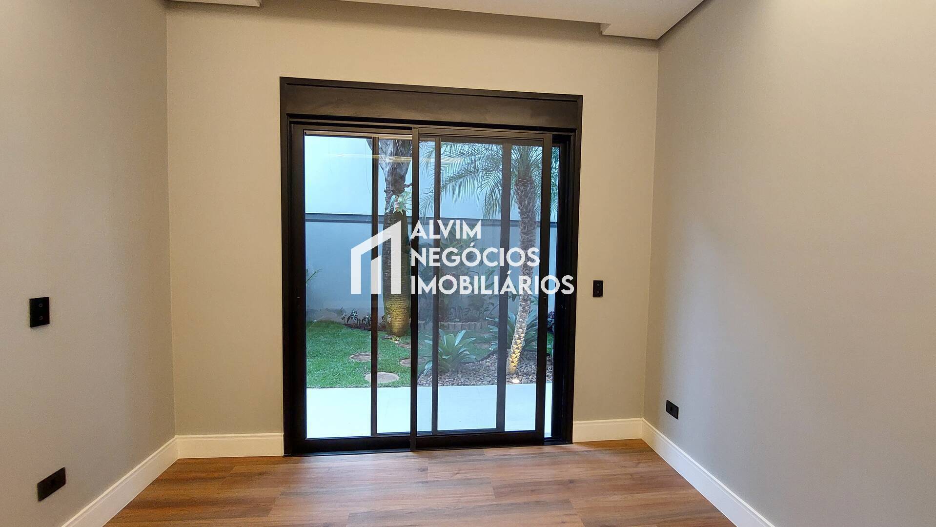 Casa, 3 quartos, 290 m² - Foto 27