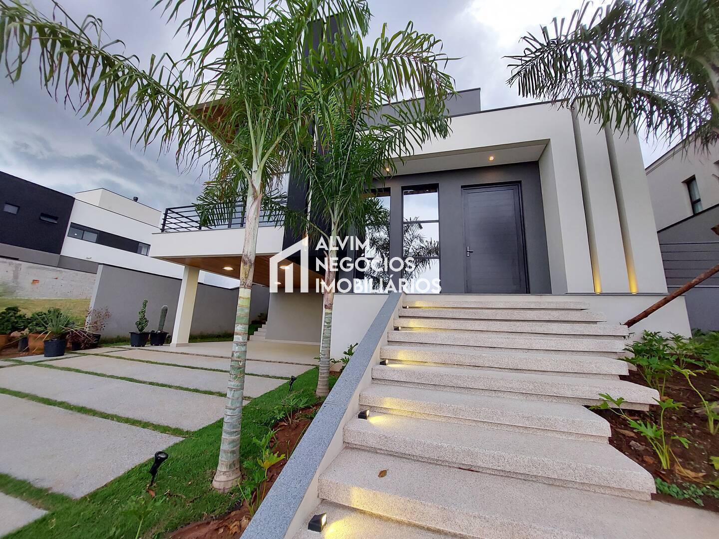 Casa, 3 quartos, 290 m² - Foto 3