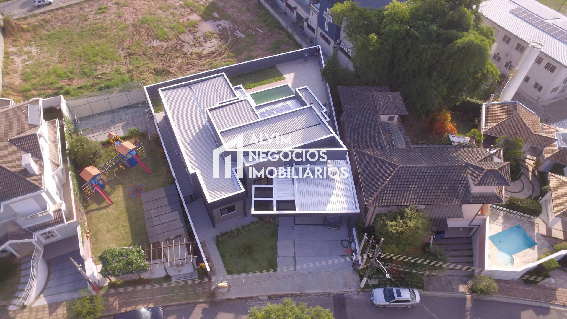 Casa, 4 quartos, 268 m² - Foto 29