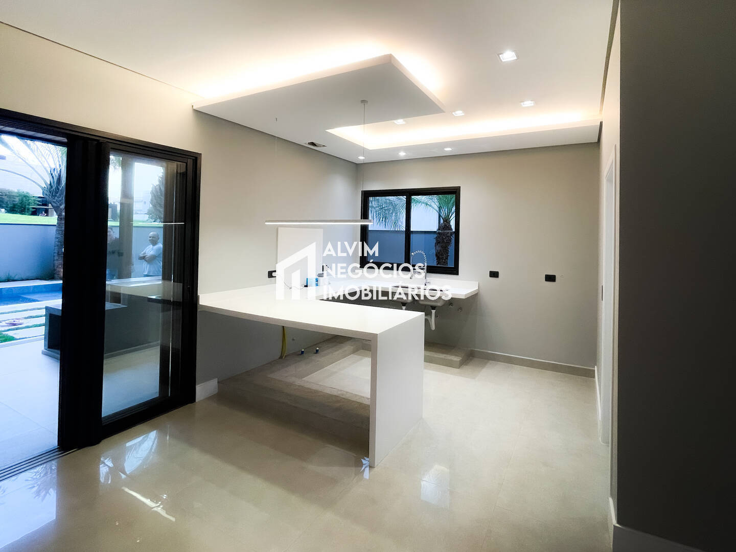 Casa, 3 quartos, 290 m² - Foto 35