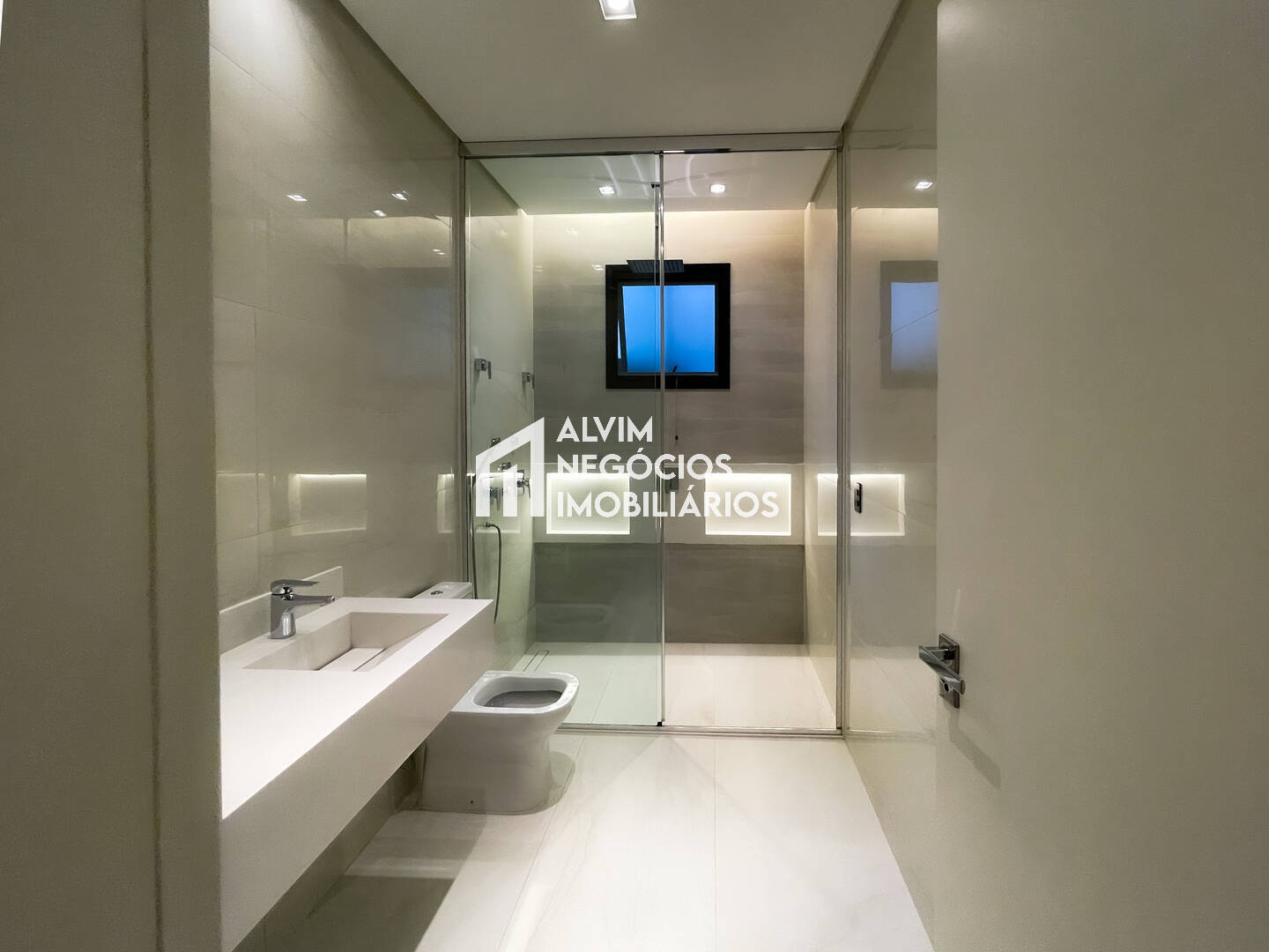 Casa, 3 quartos, 290 m² - Foto 37