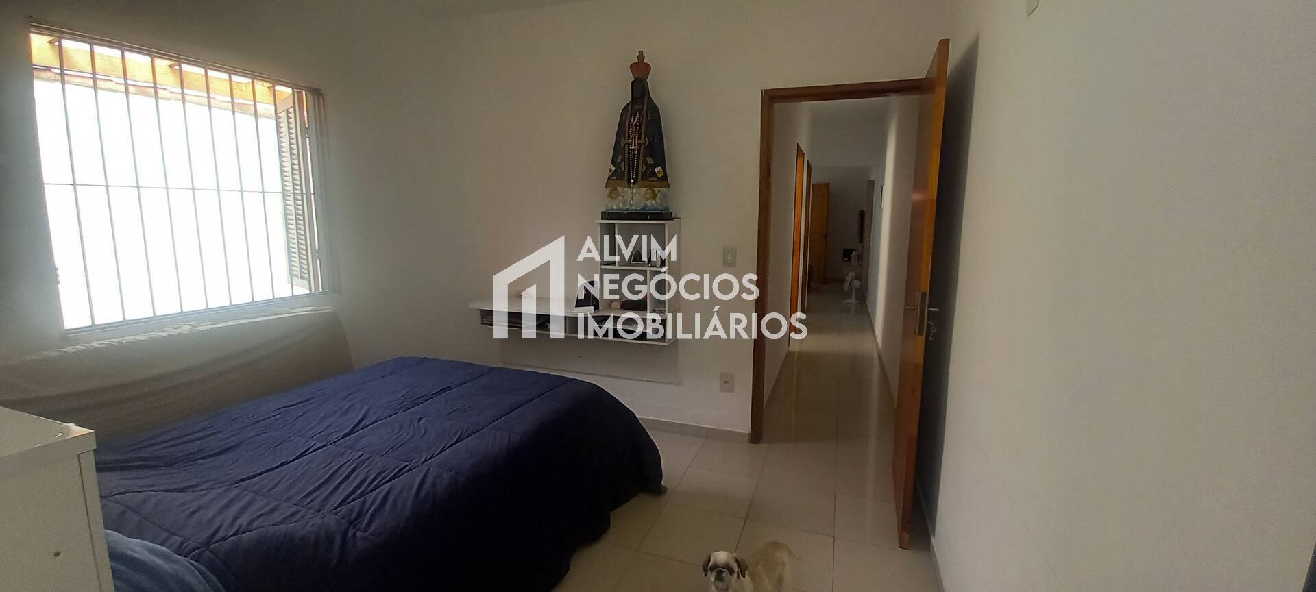 Casa à venda com 2 quartos, 70m² - Foto 3