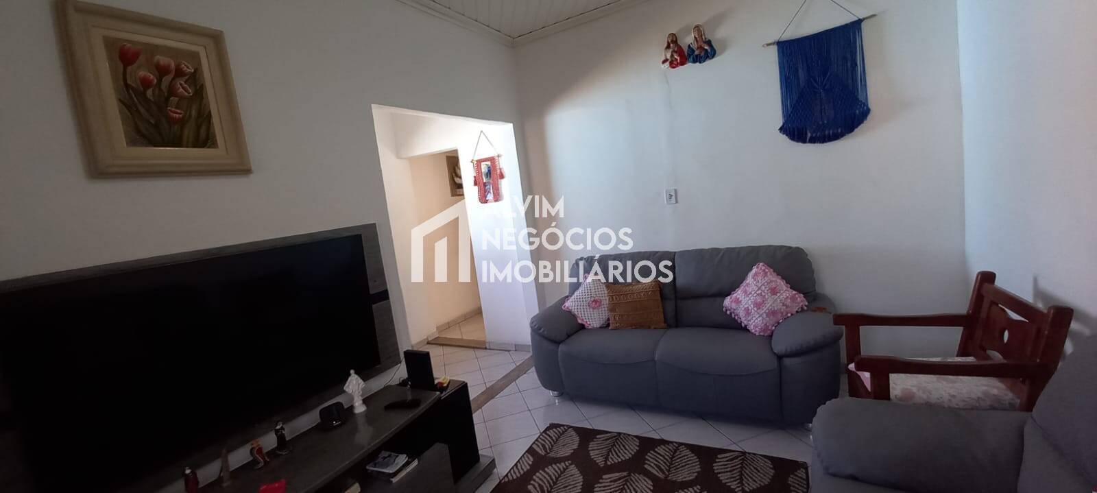 Casa à venda com 3 quartos, 385m² - Foto 3