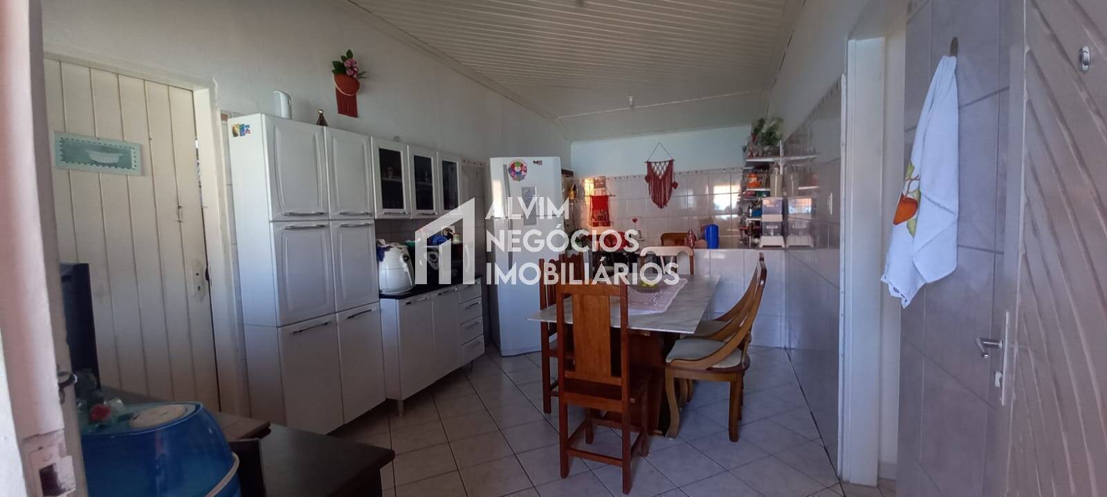 Casa à venda com 3 quartos, 385m² - Foto 8