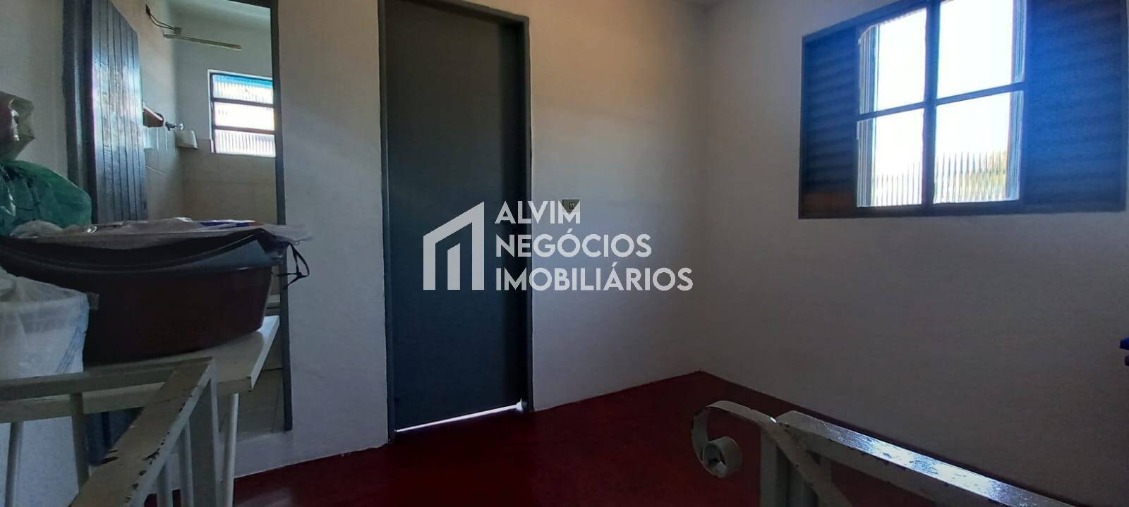 Casa à venda com 3 quartos, 385m² - Foto 10