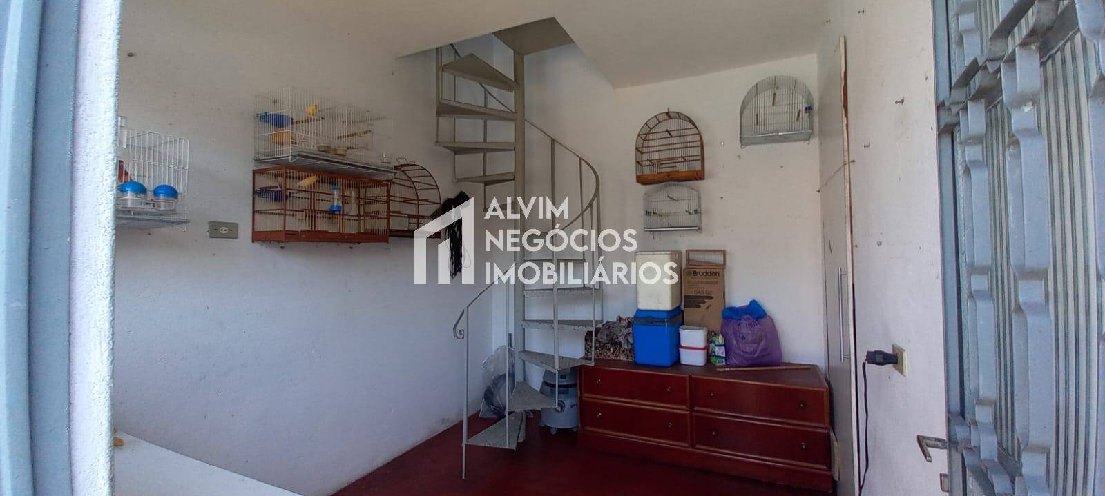 Casa à venda com 3 quartos, 385m² - Foto 14