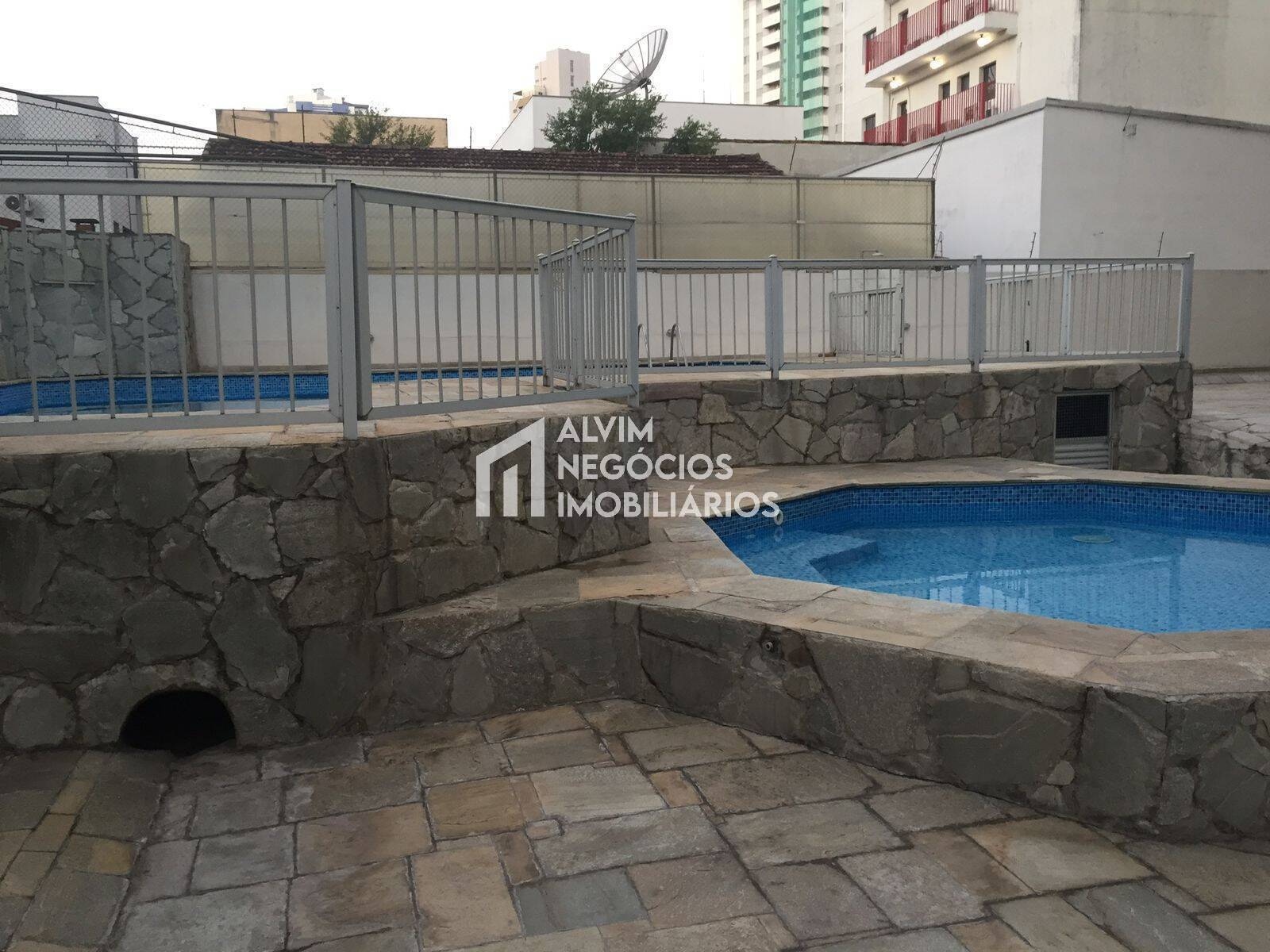 Apartamento à venda com 3 quartos, 120m² - Foto 13