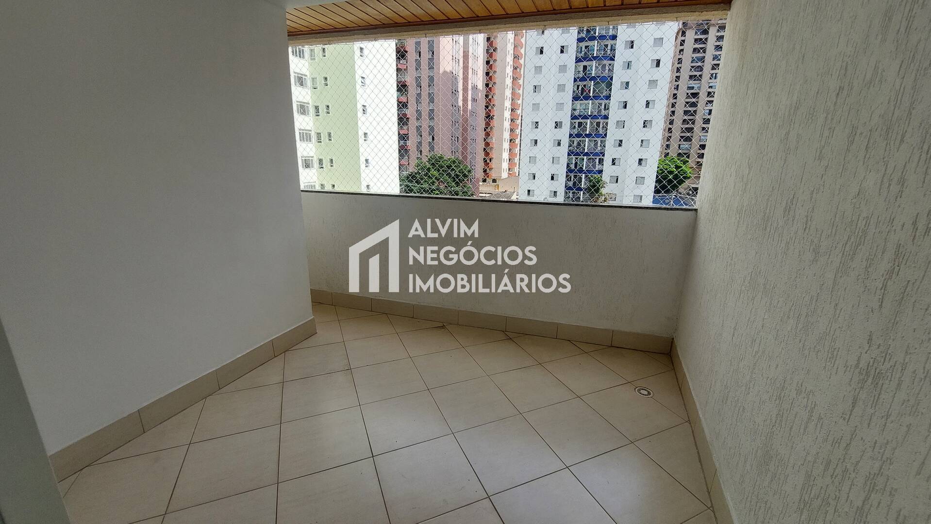 Apartamento à venda com 3 quartos, 94m² - Foto 22