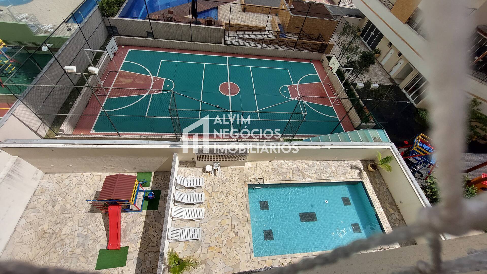 Apartamento à venda com 3 quartos, 94m² - Foto 24