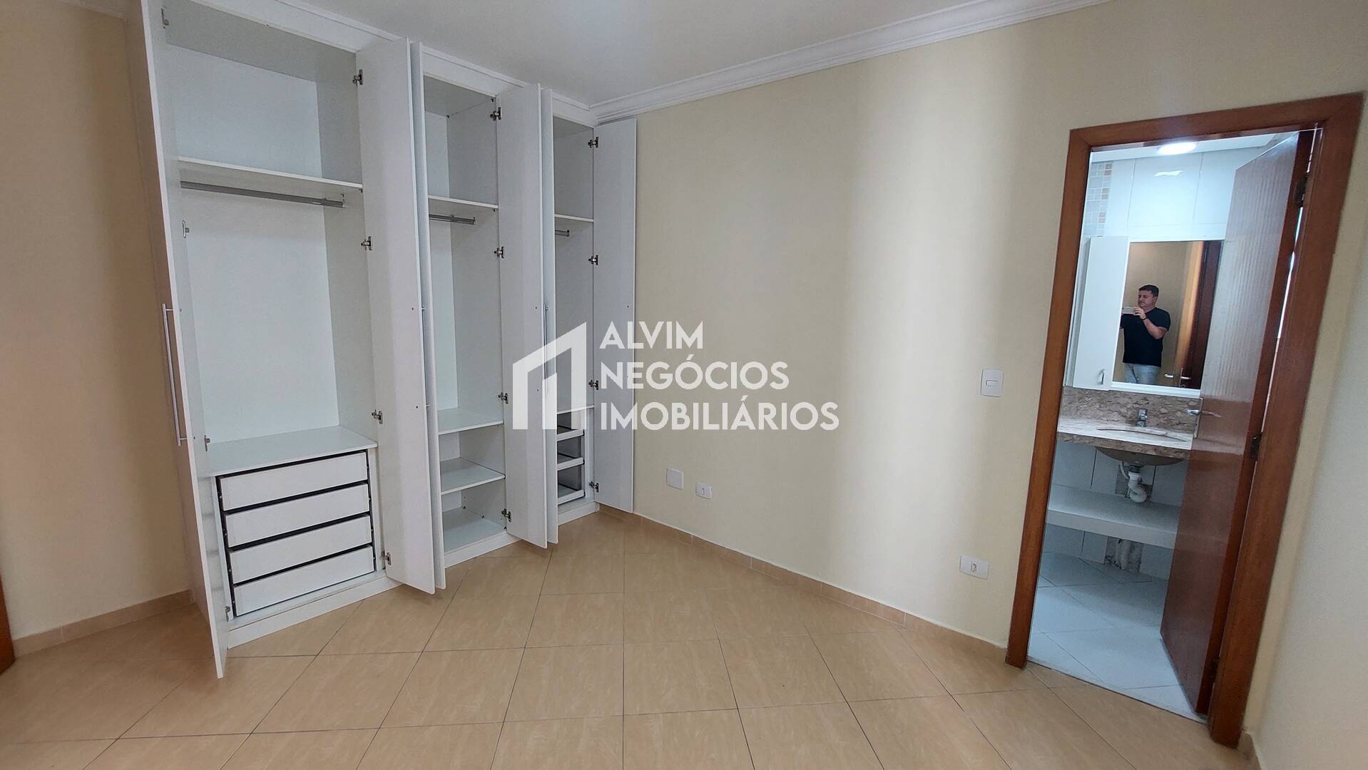 Apartamento à venda com 3 quartos, 94m² - Foto 30
