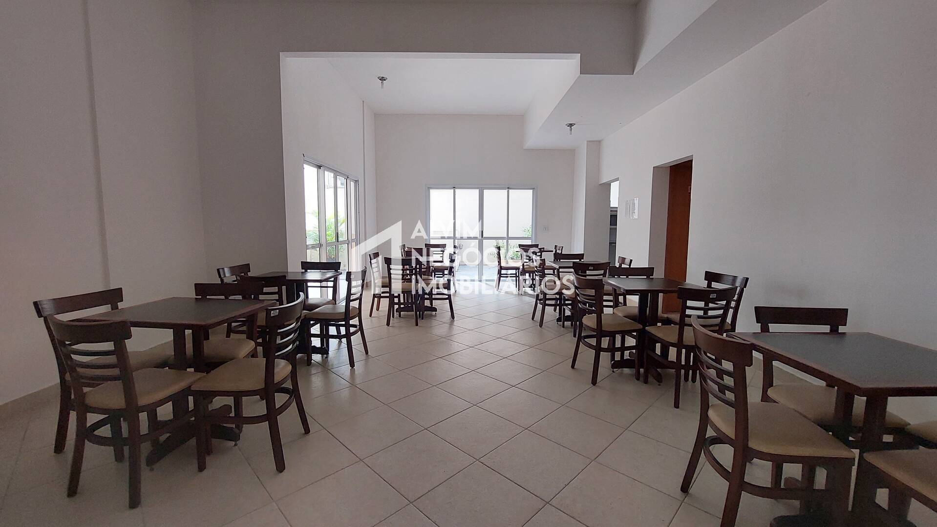 Apartamento à venda com 3 quartos, 94m² - Foto 36