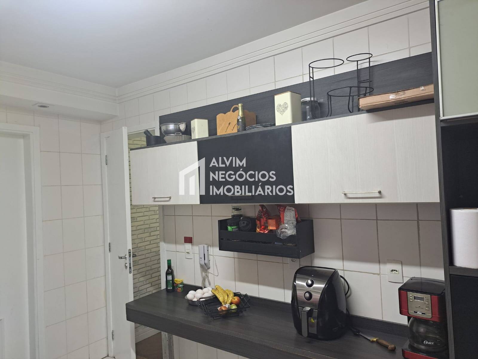 Apartamento à venda com 3 quartos, 182m² - Foto 25