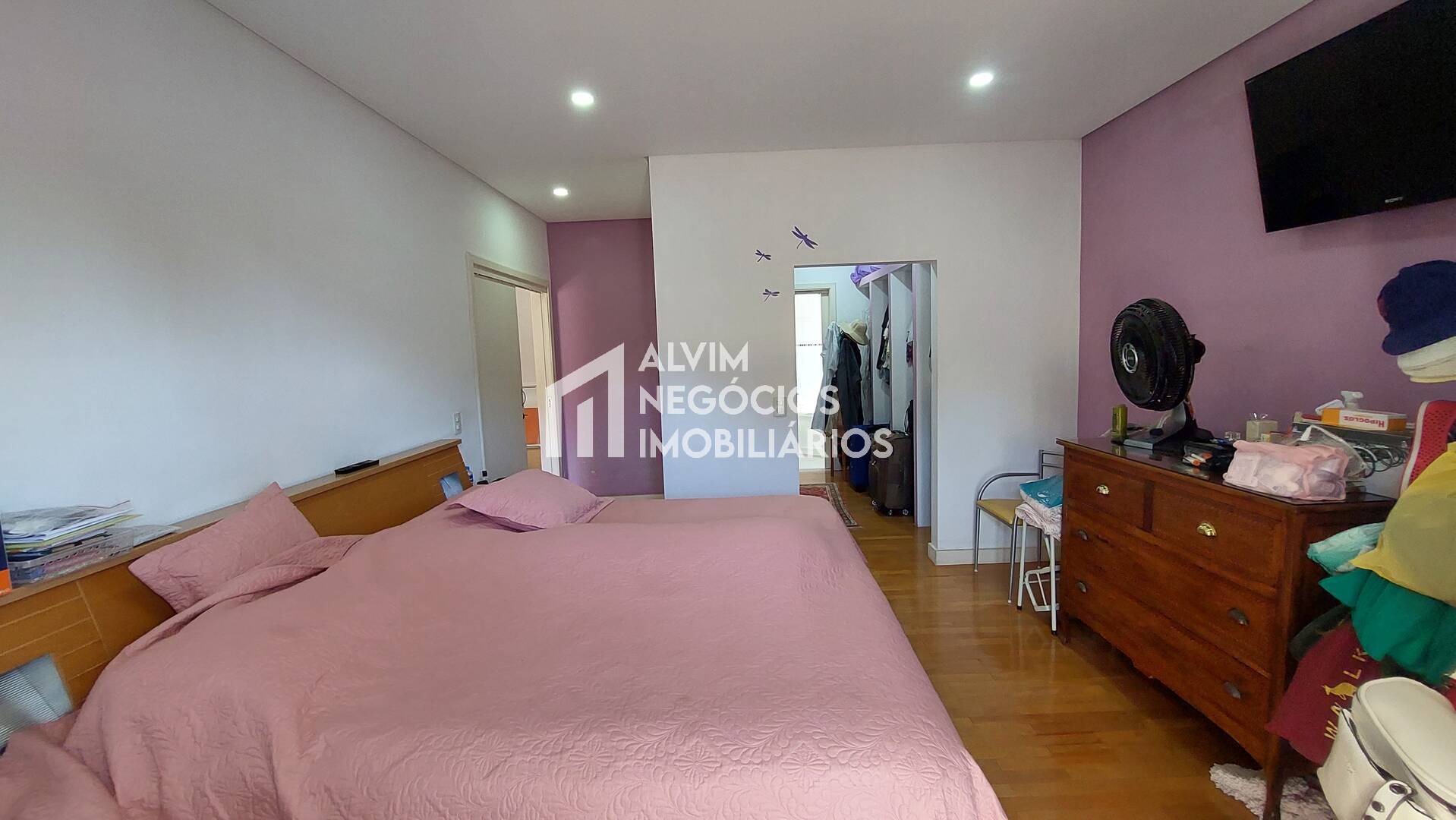 Sobrado à venda com 5 quartos, 314m² - Foto 13