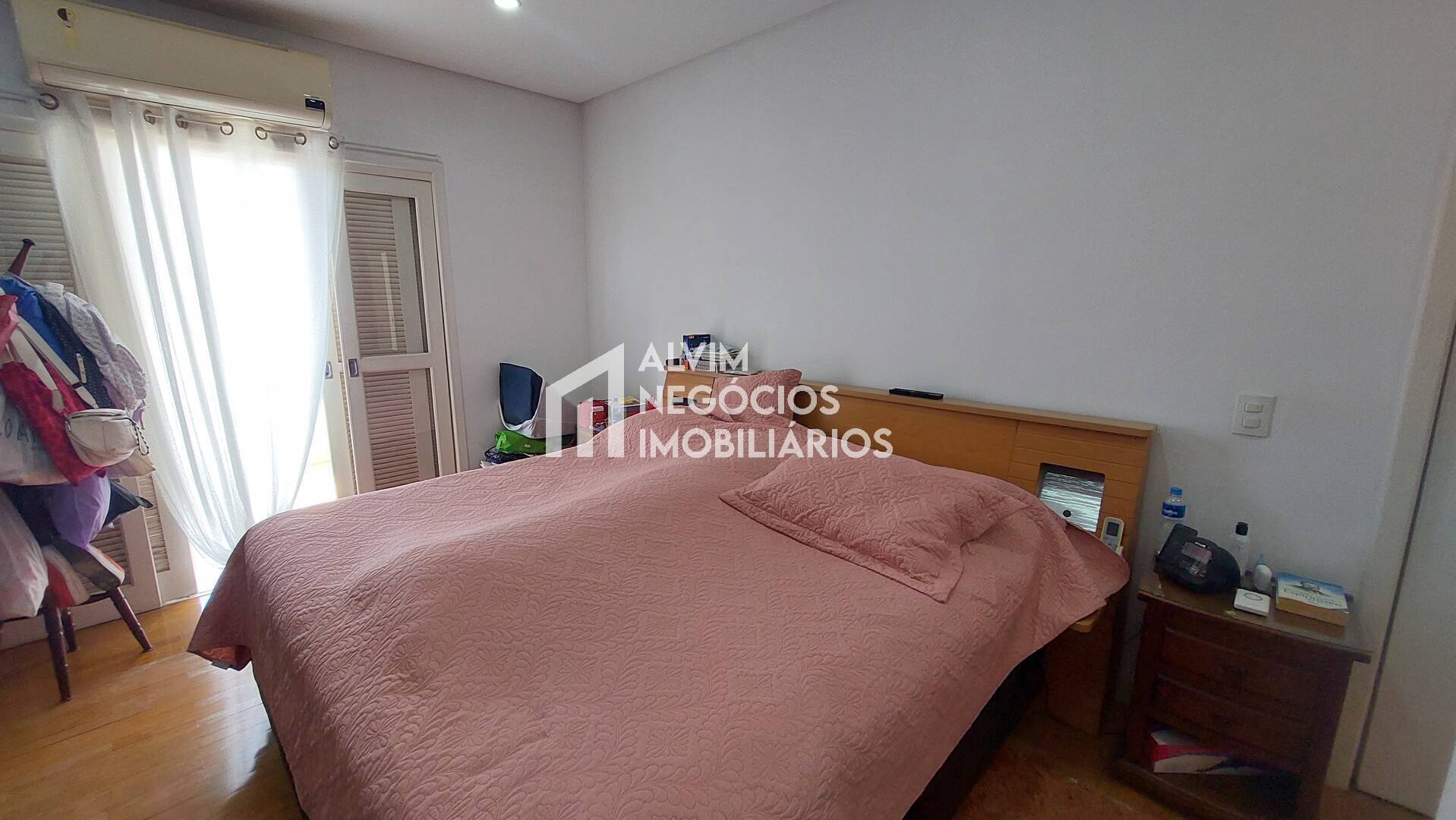 Sobrado à venda com 5 quartos, 314m² - Foto 19